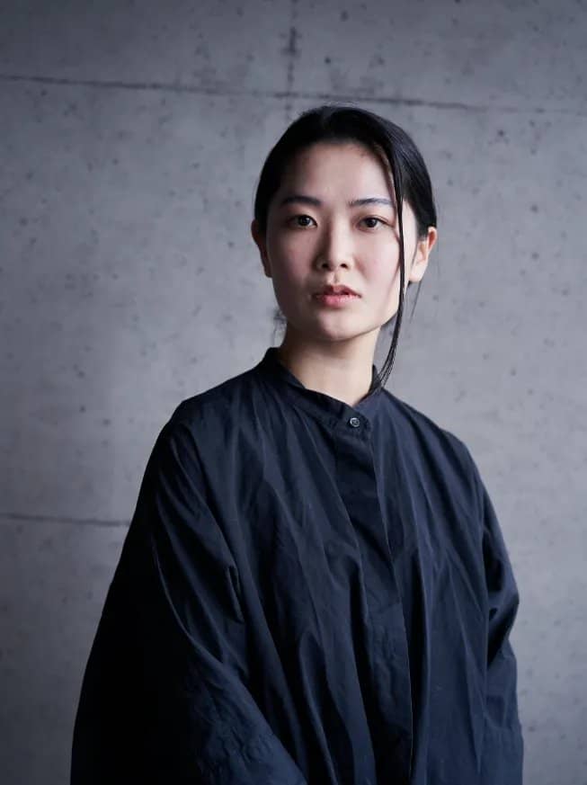 根矢凉香
