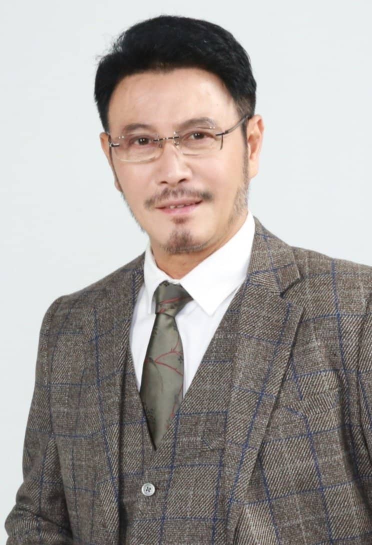 李桦